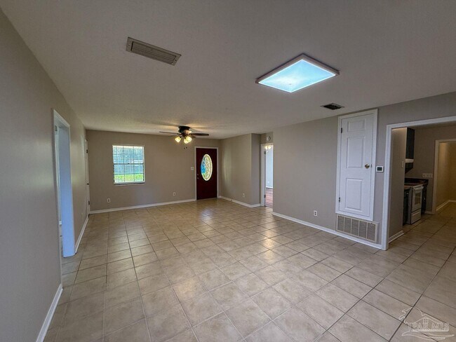 Foto del edificio - 940 Candlestick Dr