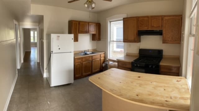 Building Photo - 4430 N Marmora Ave