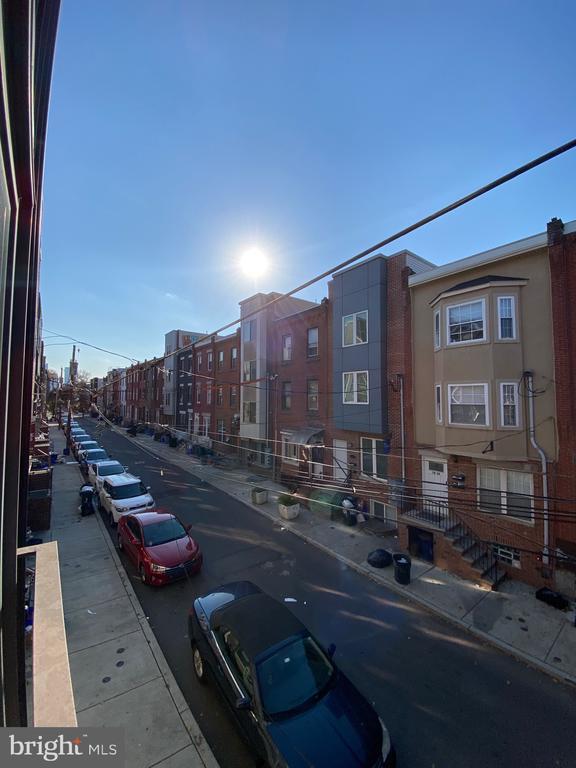 Foto del edificio - 1839 N Bouvier St