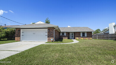 Building Photo - 1430 Tina Ave