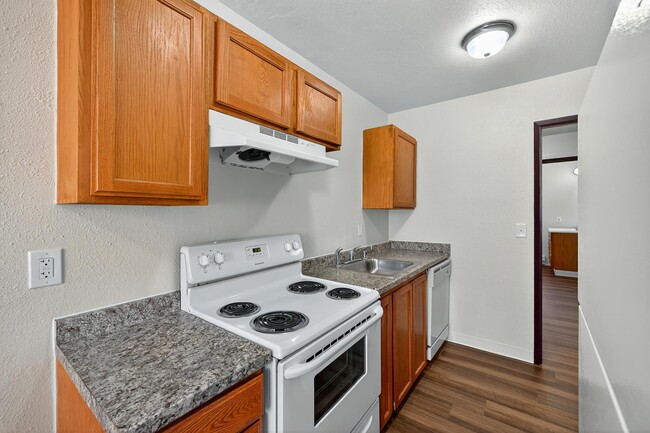 Building Photo - Greentree