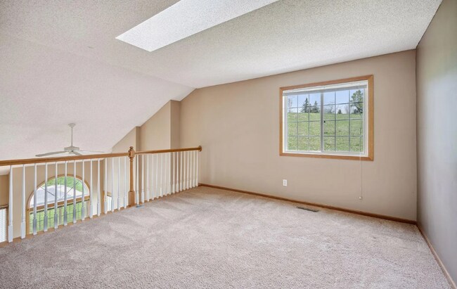 loft overlooking living room - 12476 43rd St NE