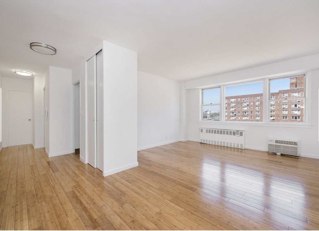 Foto principal - 15 W 139th St