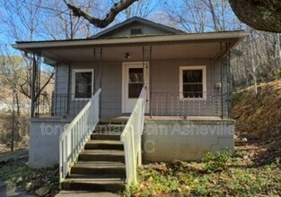 Building Photo - 418 Old Buckeye Cove Rd