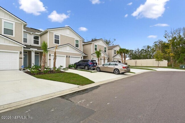 Foto del edificio - 5978 Ortega Lk Dr