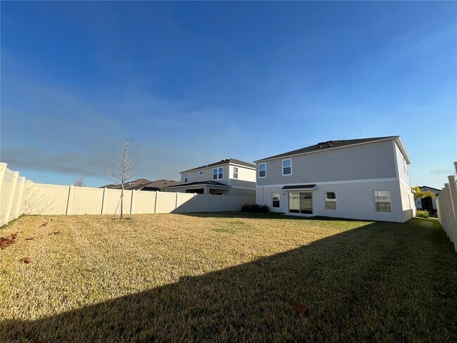 Foto del edificio - 14789 Summer Br Dr