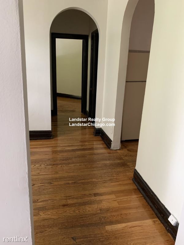 Foto del edificio - 4629 N Lowell Ave