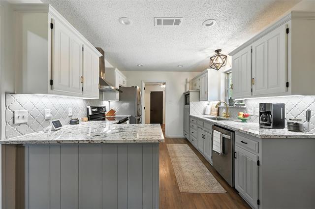 Foto del edificio - 1112 Meadow Crest Ln