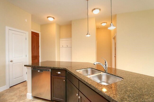 Building Photo - 17040 W Farm To Market 1097