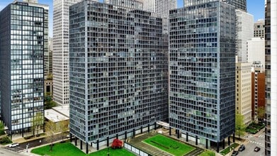 Building Photo - 900 N Lake Shore Dr