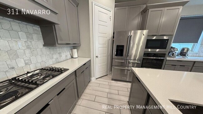 Building Photo - 311 Navarro-