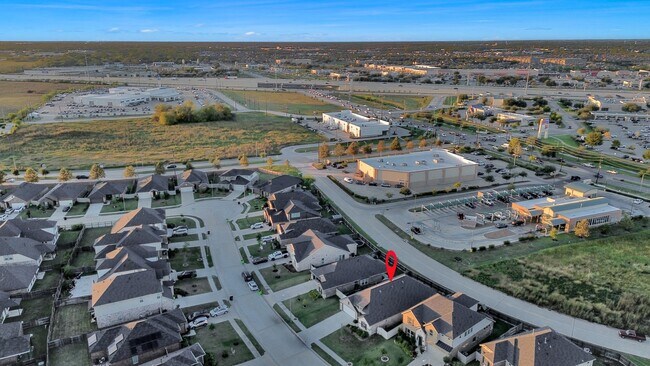 Foto del edificio - 5827 Northern Rose Ln