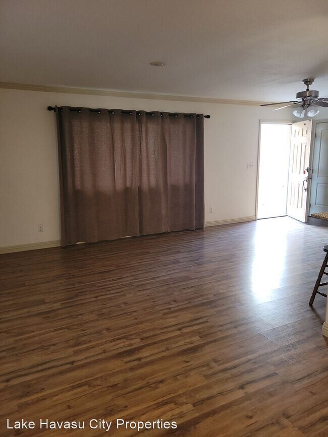 Building Photo - 2 br, 2 bath House - 495 Highland Dr