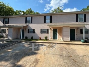 Building Photo - 1364-1454 E Sequoyah Ct