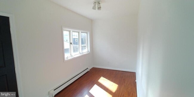 Foto del edificio - 1551 Fairview Ave