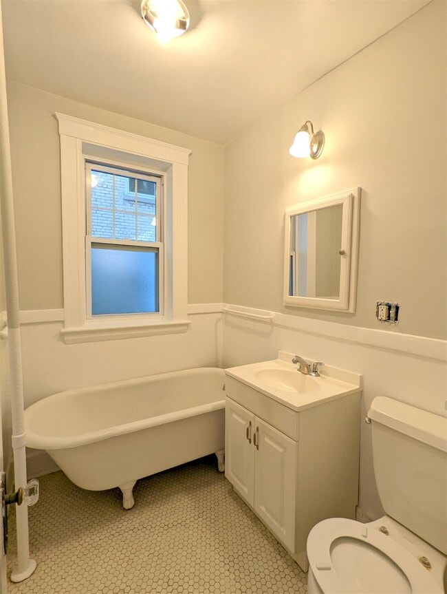 Foto del edificio - 154 Summer St