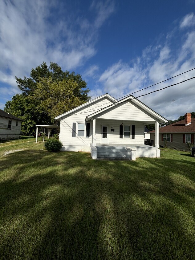 Foto principal - 402 S 14th St
