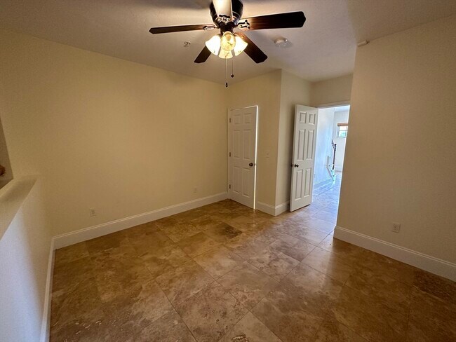 Foto del edificio - 8 Grant St