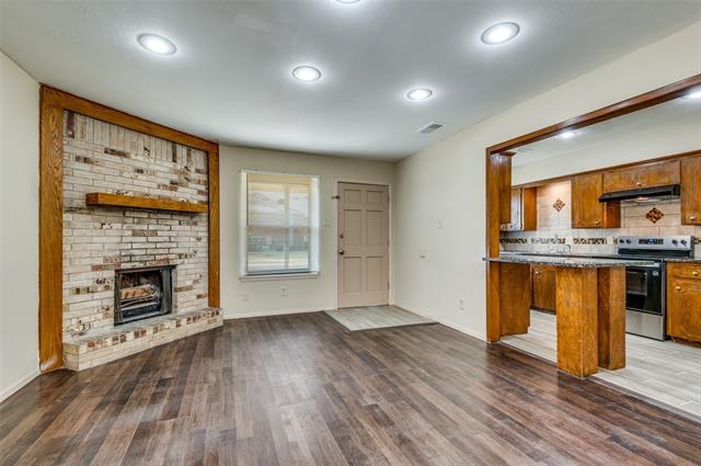 Foto principal - 110 Crandall Rd