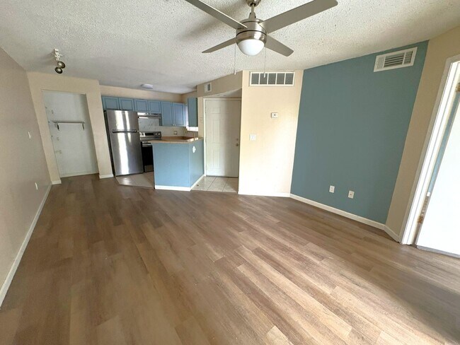 Photo - Plaza Millennium 1/1 first Floor House