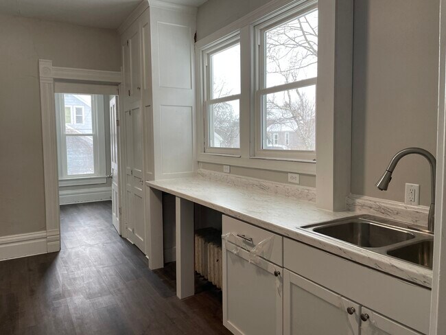 Foto del edificio - 628 Jefferson St