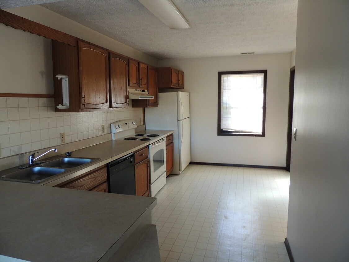 110 McGrew Dr, Elkview, WV 25071 Townhome Rentals in Elkview WV