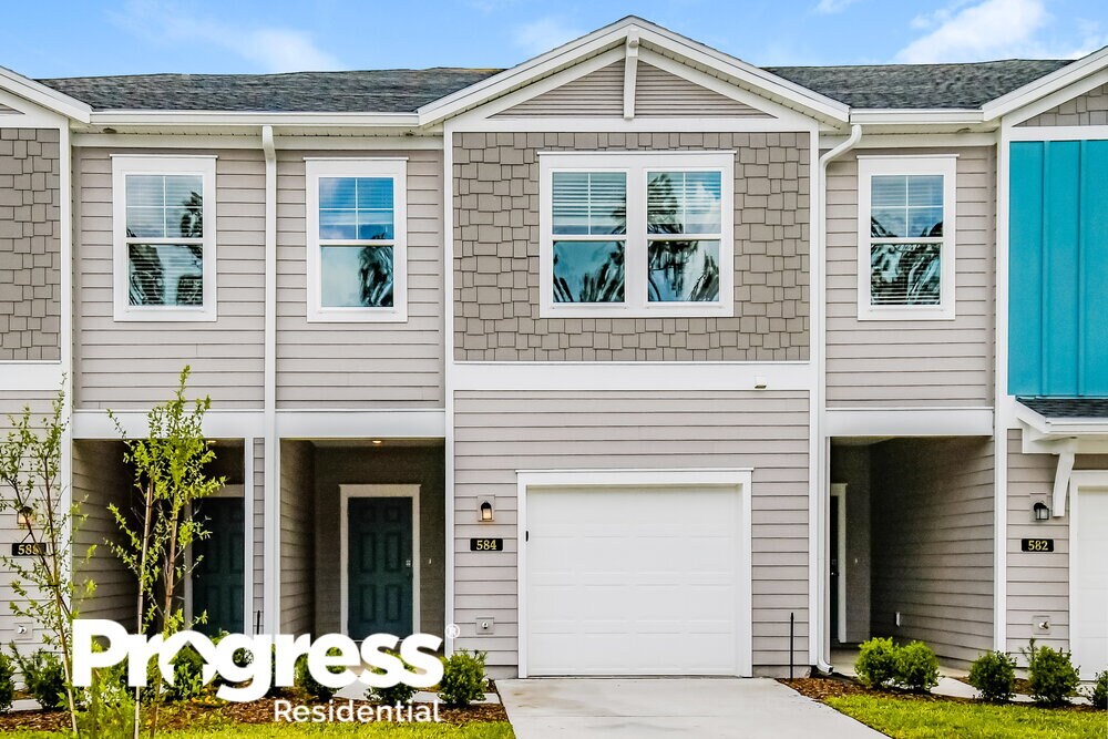 584 Cherry Ridge Dr, Orange Park, FL 32065 Townhouse for Rent in
