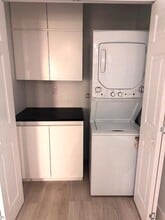 Building Photo - 2901 Isabella St