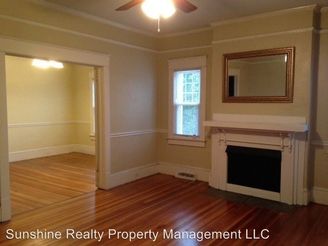 Building Photo - 204 N Wilba Rd