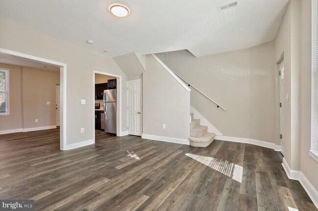 Building Photo - 2848 Boarman Ave