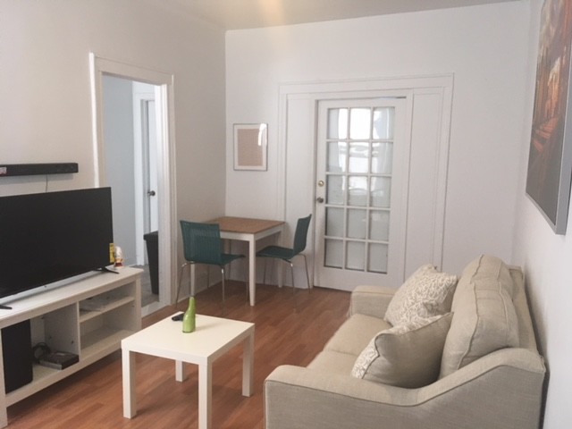 Living room - 922 Utica Ave