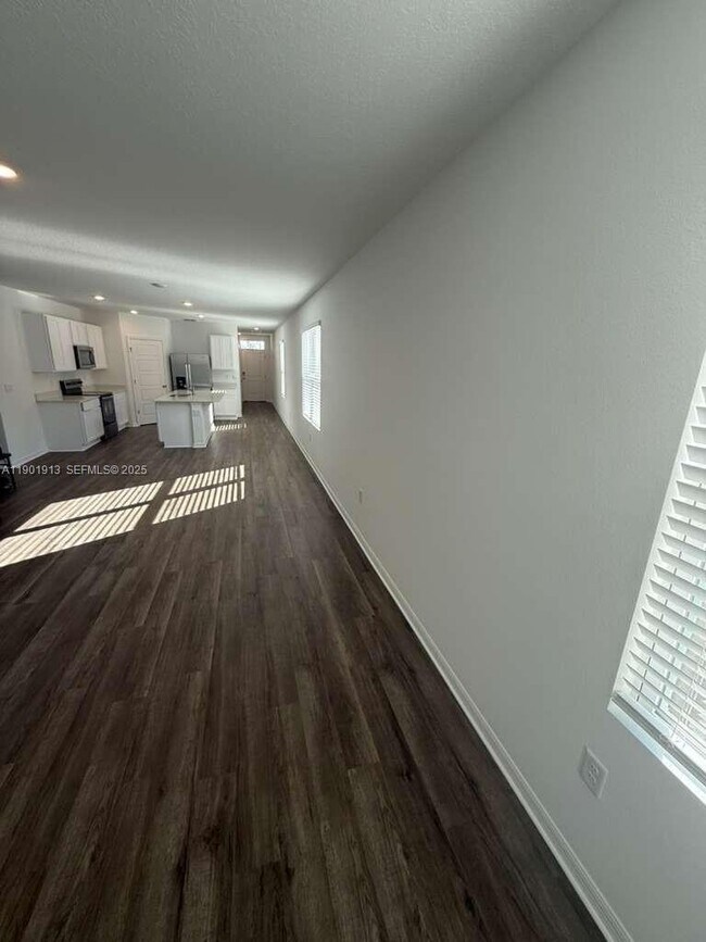 Foto del edificio - 3723 Point Sur Ct