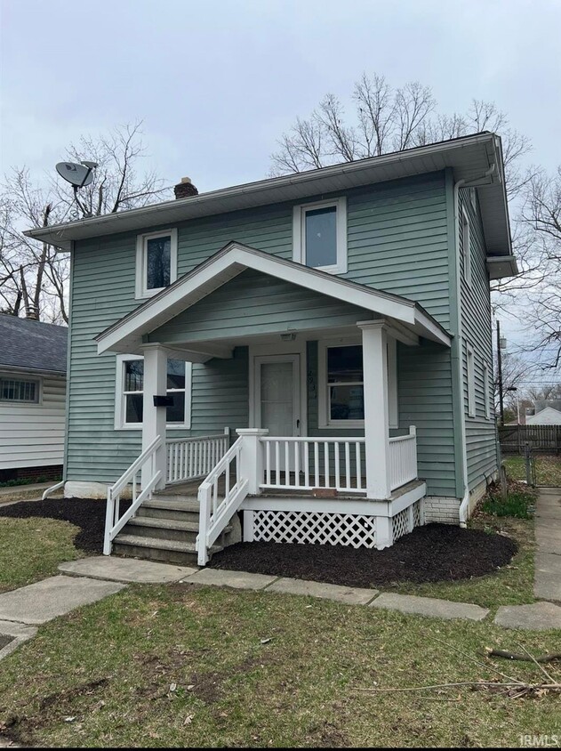 Primary Photo - 2931 Alexander St