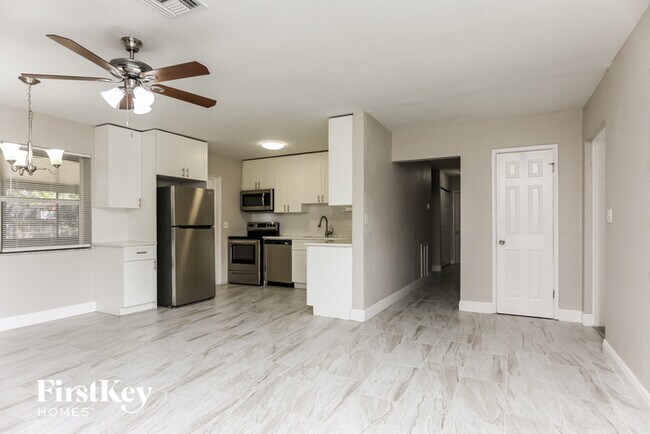 Foto del edificio - 1101 NW 18th St