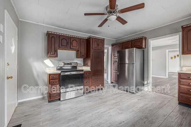 Foto del edificio - 1174 Birmingham St