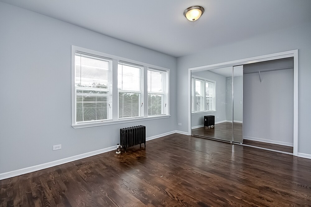 Interior Photo - 6656 S Woodlawn Ave