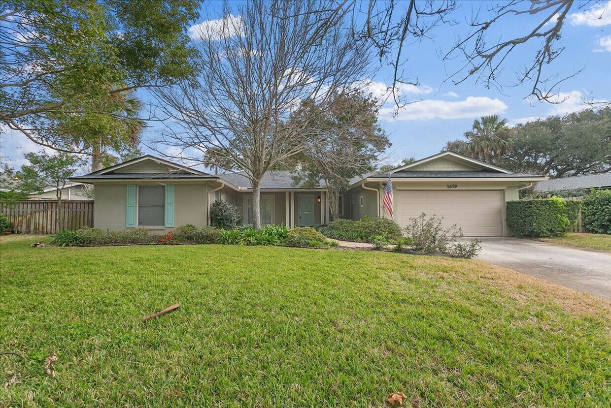 Primary Photo - Pool & Spa Home for Rent in Old Atlantic B...