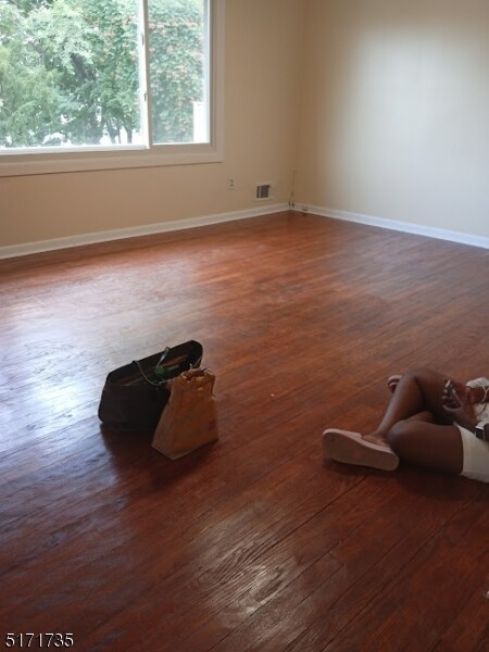 Foto del edificio - 586 McKinley St