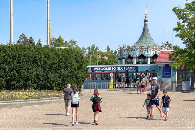 Folks come from all over the greater Chicago area to visit area amusement parks.