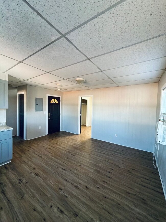 Foto del edificio - Modern 1 Bed, 1 Bath in Johnson City — All Utilities Included, Pet Friendly!