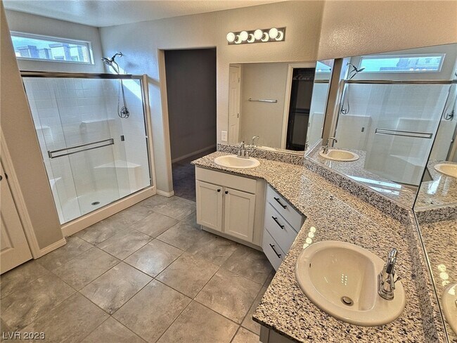 Building Photo - 7733 Rosebark Cliffs St