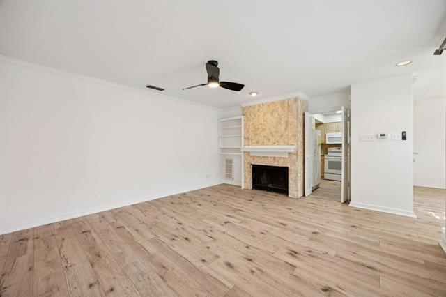 Foto del edificio - 18240 Midway Rd