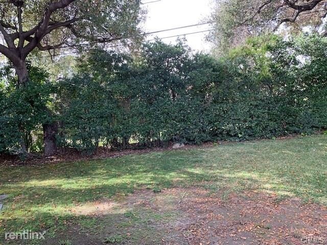 Building Photo - 4 br, 3 bath House - 1755 N Santa Anita Ave