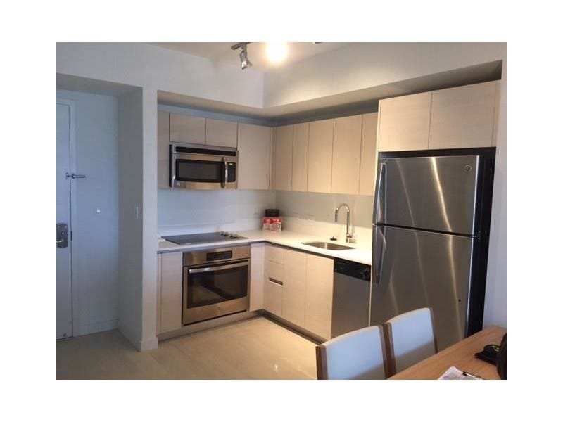 Primary Photo - 2602 E Hallandale Beach Blvd