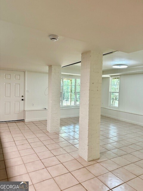 Foto del edificio - 28 Standish Ave NW