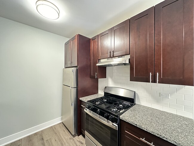 Foto del edificio - 728 St Johns Ave