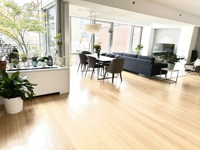 Photo - 245 W 19th St Apartment