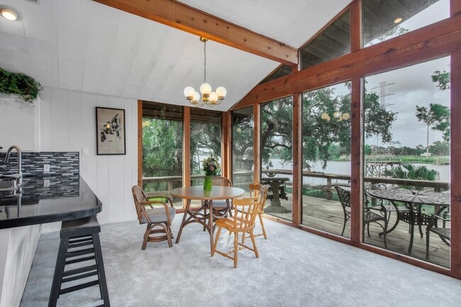 Foto del edificio - 6348 County Rd 659