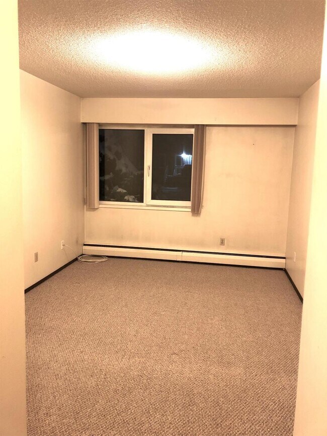 Photo du bâtiment - 1 bedroom in Prince George BC V2M 3A2