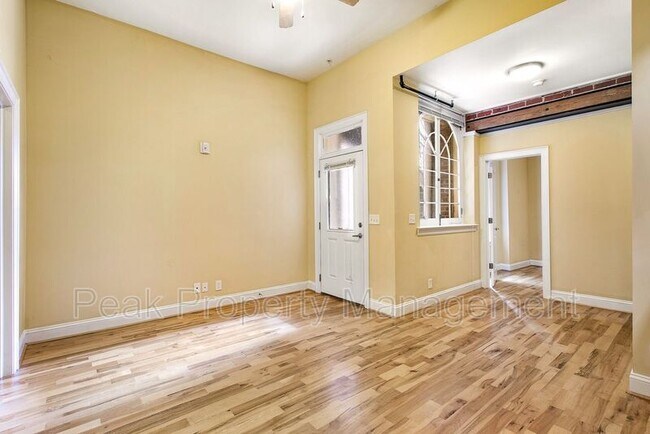 Foto del edificio - 213 E Grace St